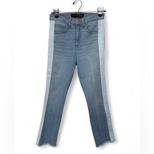 Veronica Beard Carly 11" Kick Flare Jean Sz 25 Light Wash Contrast Panel Raw Hem